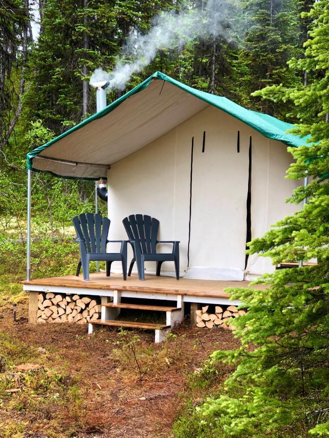 Vines And Puppies Glamping Hideaway Hotell Jade City Eksteriør bilde